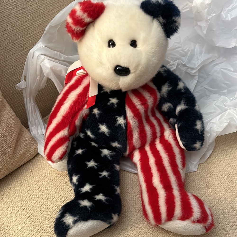 Beanie Buddies TY Flag Patriotic Bear.